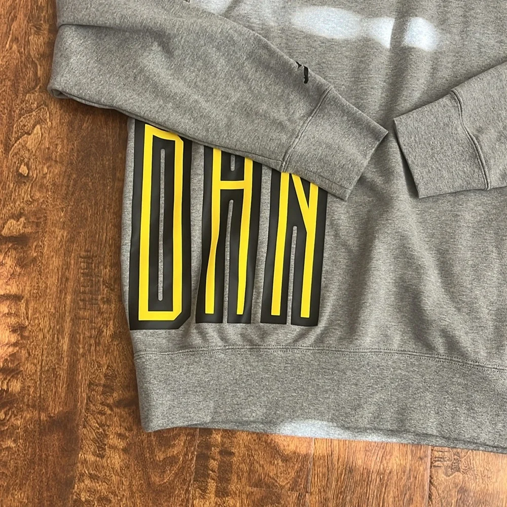 Jordan Multi Sport Hoodie Size L